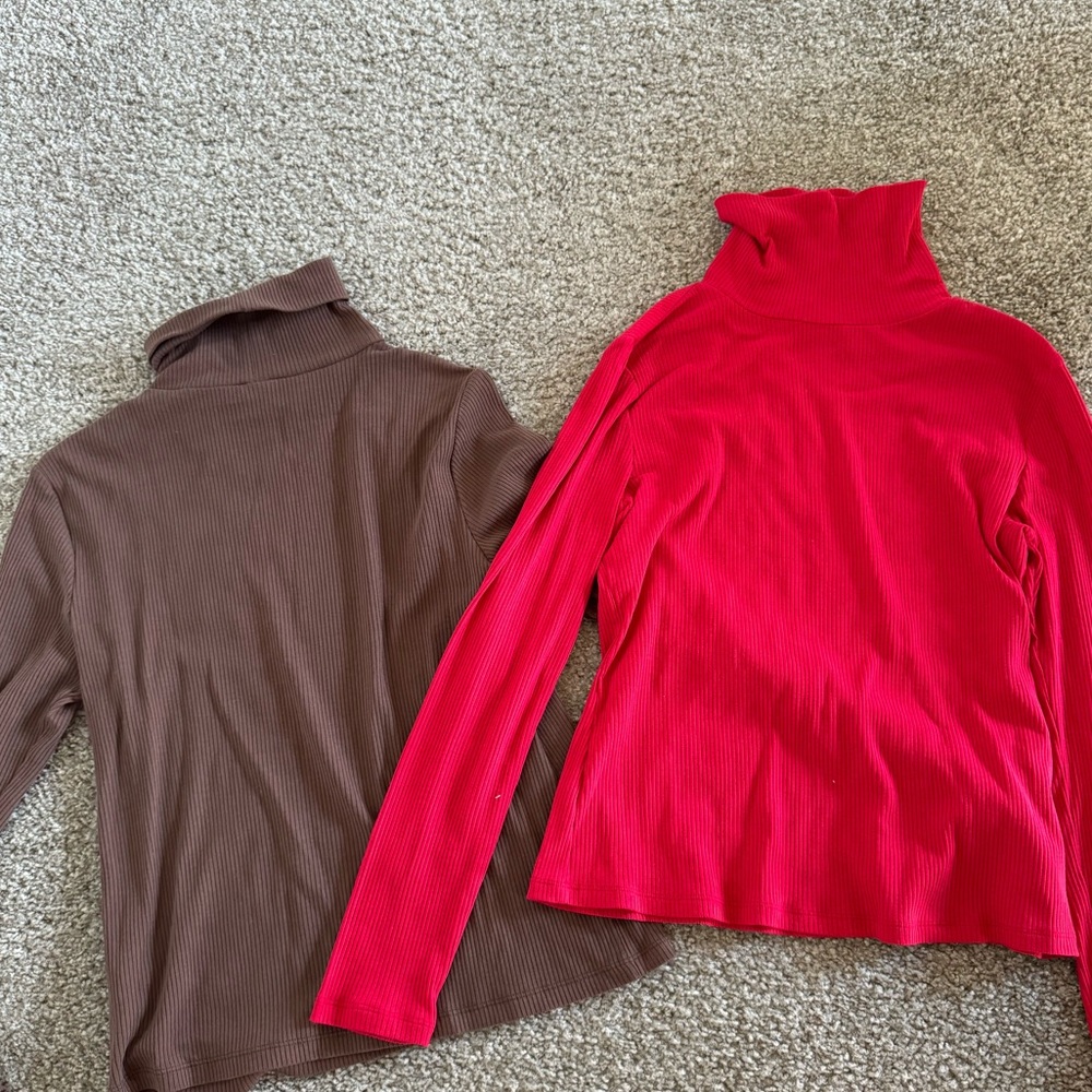 2 old Navy Turtlenecks